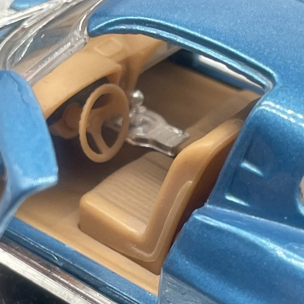 1963 Chevy Corvette Stingray - Blue- 1:32 - SS 5735- Diecast Model